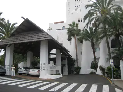 Hotel Fariones: un oasis tropical renovado en Lanzarote