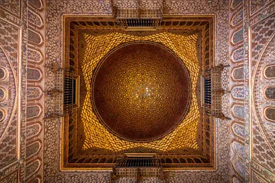El Alcázar de Sevilla dedica su revista a la boda de Carlos V