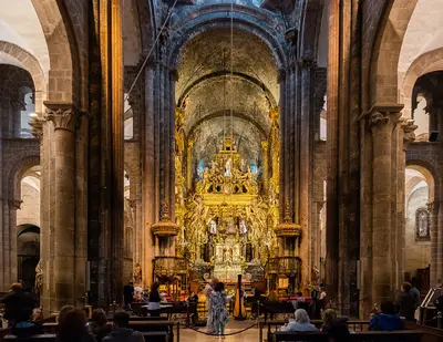 Santiago de Compostela: un viaje en el tiempo más allá del Camino